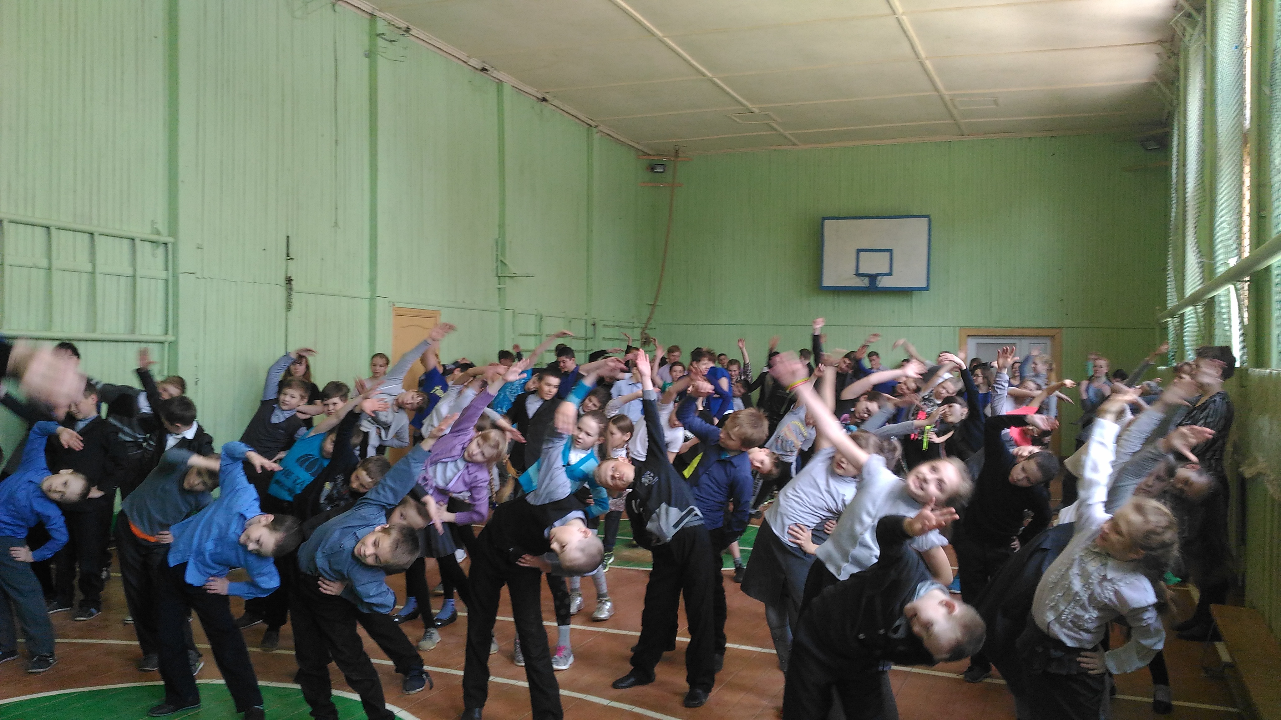 1Общешкольная зарядка